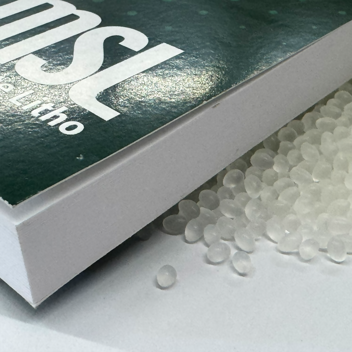 Planamelt Pro Hybrid Bookbinding Glue (EVA + PUR)