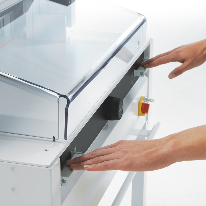 MBM Triumph 5255 20-3/8" Programmable Paper Cutter Safety