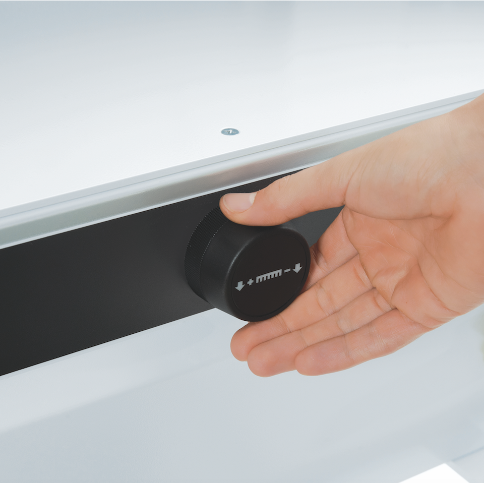 MBM Triumph 5260 Paper Cutter (20-3/8") Adjustment Knob