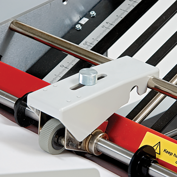 MBM 352F Adjustable Feeder